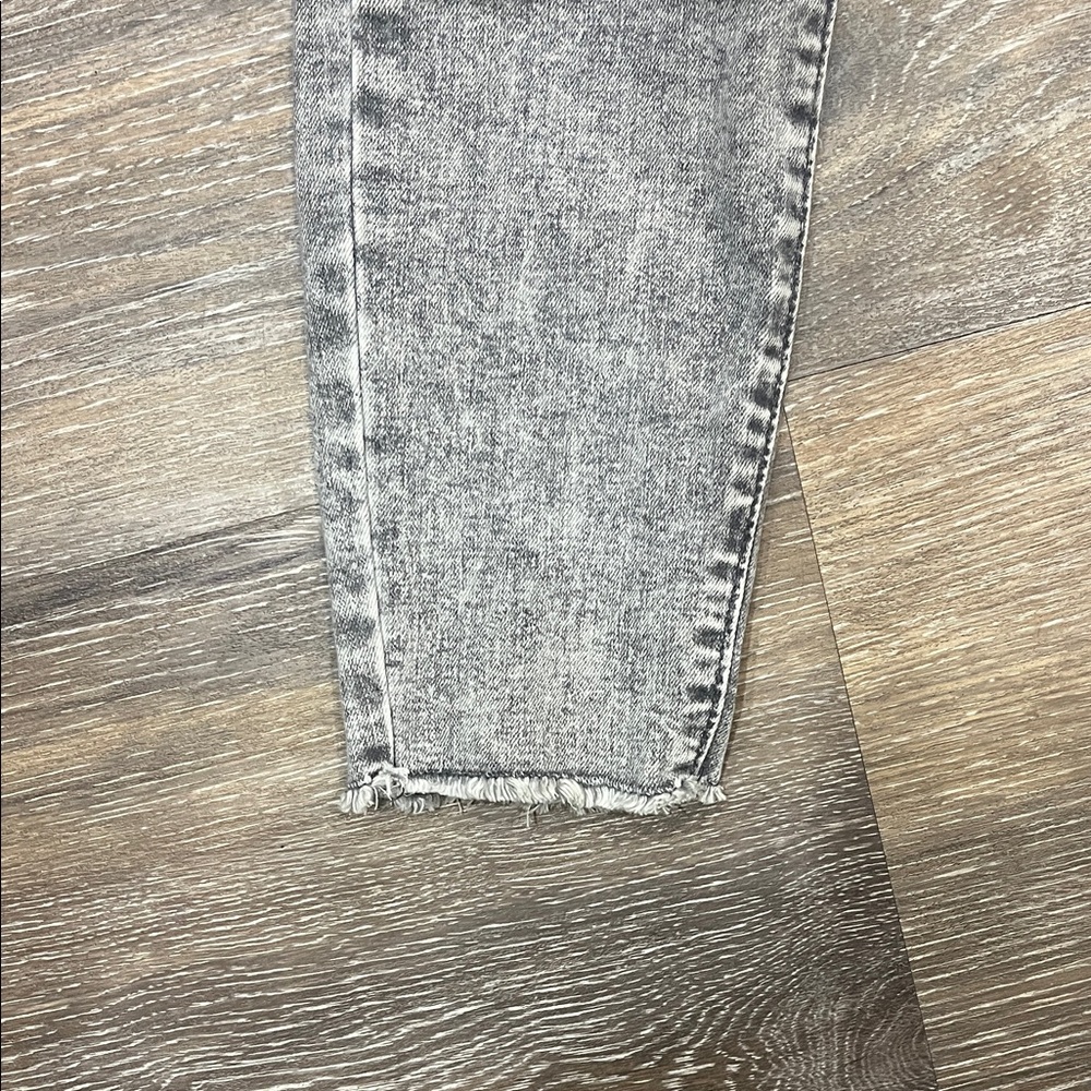 SO Women's Distressed Black Skinny Jeans - Picture 6 of 7